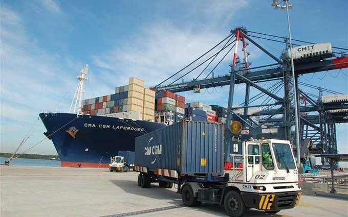 Dự báo tình trạng khan hiếm container còn kéo dài.