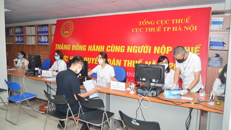 Cục Thuế TP Hà Nội đồng hành cũng người nộp thuế trong tháng quyết toán thuế. (Ảnh minh họa)