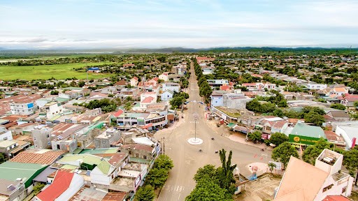 Thị trấn Buôn Trấp (huyện Krông Ana) ngày càng phát triển. Ảnh baodaklak.vn