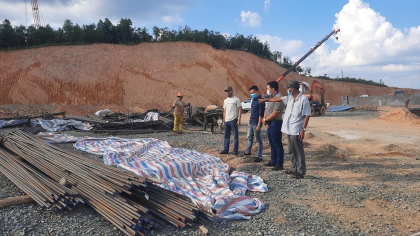 Hiện tại gần 3ha đất (thôn Paca, xã Hướng Lộc) của ông Liệu đã bị Công ty Điện gió Khe Sanh san ủi.