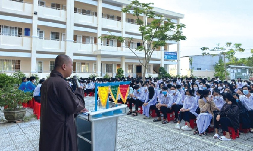 Nhiều buổi thuyết giảng của Đại đức về giáo lý Phật giáo với mong muốn mỗi người trở thành công dân tốt cho gia đình và xã hội.