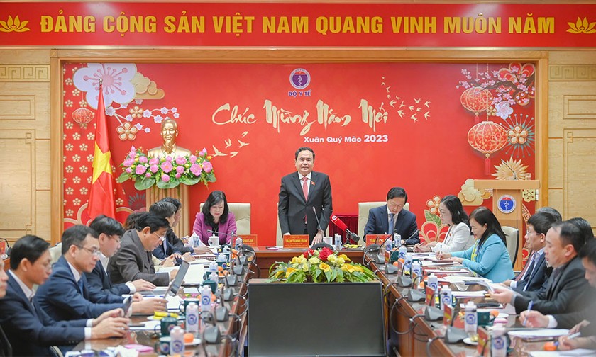 Quang cảnh buổi làm việc.