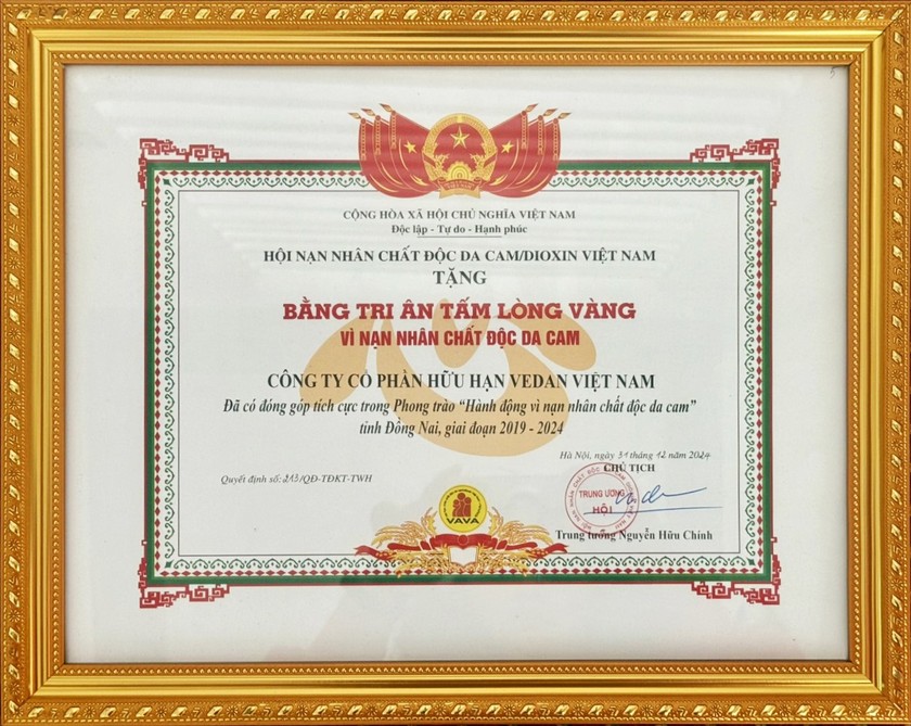 Vedan Việt Nam nhận bằng tri ân của Trung ương Hội nạn nhân chất độc da cam.