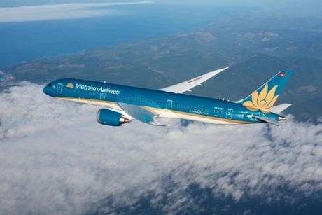 Máy bay Vietnam Airlines chuyển hướng hạ cánh khẩn để cấp cứu hành khách