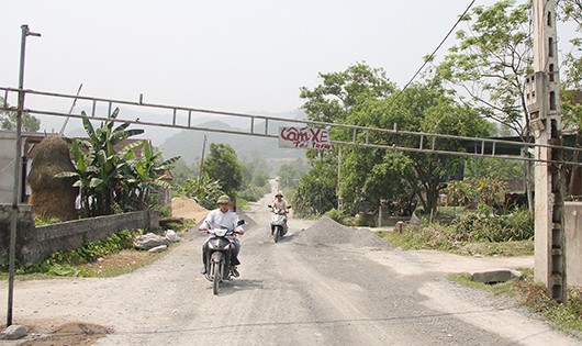 "Trạm barie" đã được người dân tháo dỡ 