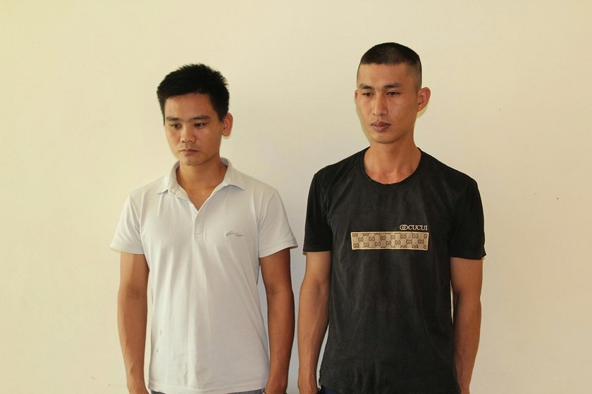 Hai đối tượng Phạm Đình Thế và Trần Đình Hào tại CQĐT. 