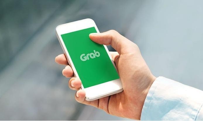 Grab xuất hiện ở Việt Nam khiến cho taxi truyền thống lao đao