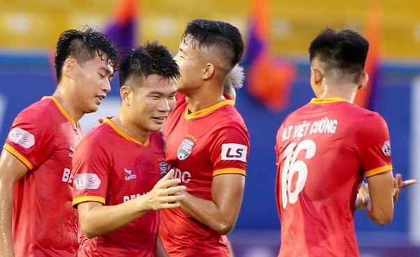 B.Bình Dương có trận thắng oanh liệt trước Sài Gòn FC 