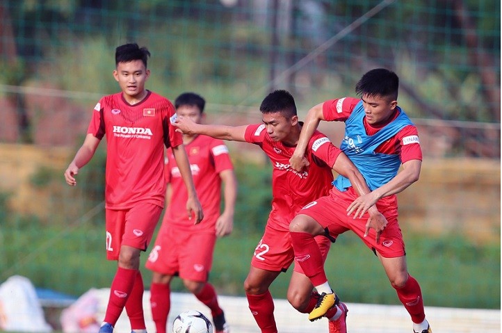 ĐT U22 Việt Nam  tập trung nhằm hướng tới SEA Games 31 và Vòng loại U23 châu Á.

