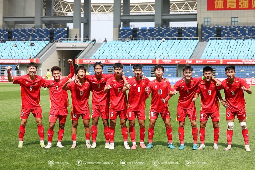 Niềm vui của U16 Việt Nam sau cuộc lội ngược dòng thắng U16 Ả Rập Xê Út (Ảnh VFF)