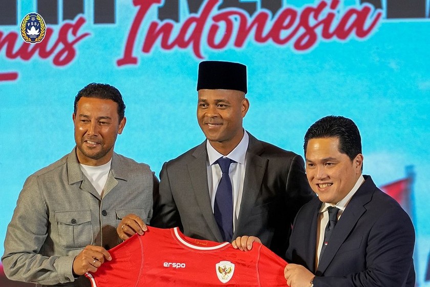 HLV Kluivert đặt quyết tâm cùng Liên đoàn bóng đá Indonesia có vé dự World Cup (Ảnh PSSI)