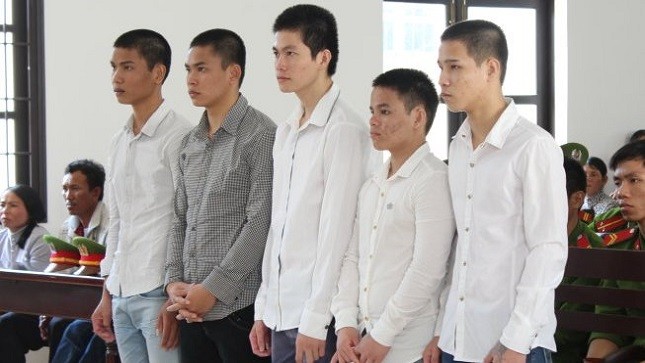 Các bị cáo tại phiên tòa.