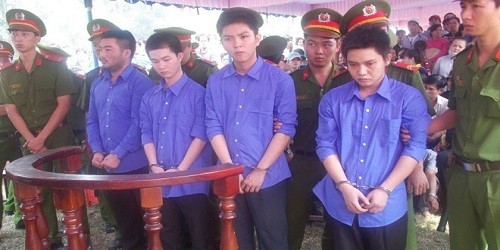 Một vụ trộm chó được xử tại Tòa.