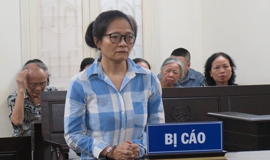 Bị cáo tại tòa.