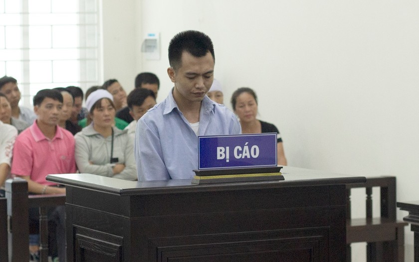 Bị cáo tại tòa.