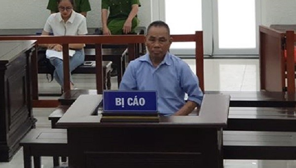 Bị cáo tại tòa.