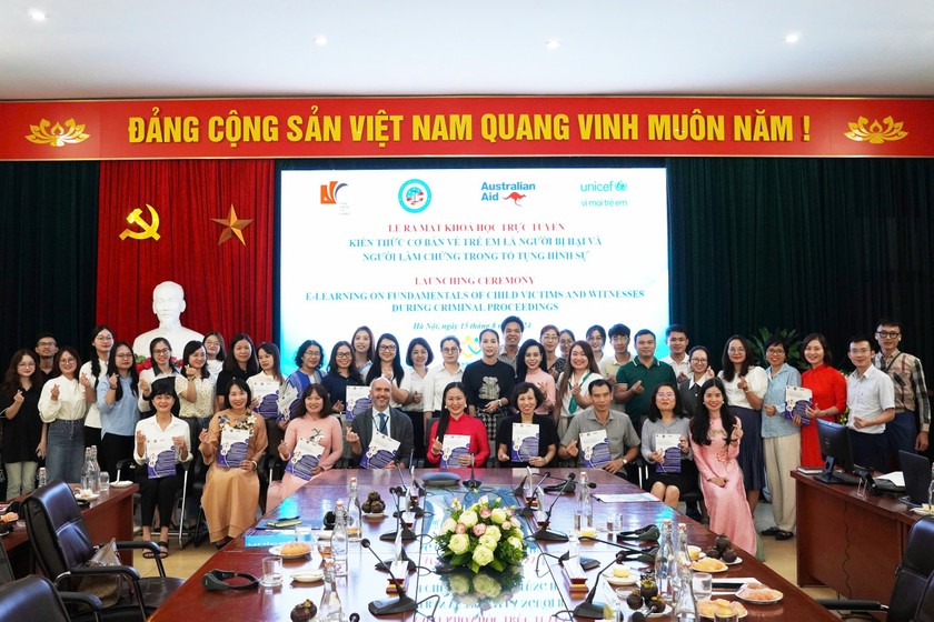 Ra mắt khoá học trực tuyến “Kiến thức cơ bản về trẻ em là người bị hại và người làm chứng trong tố tụng hình sự”