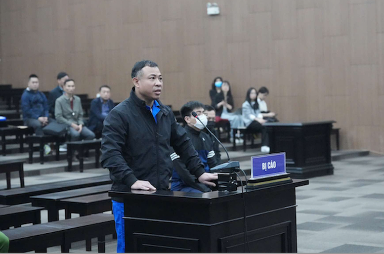 Bị cáo Nghiêm Quang Minh tại tòa.