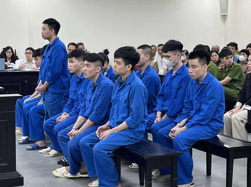 Các bị cáo tại tòa.