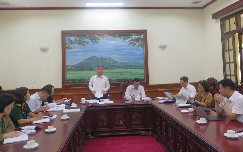 Cảnh phiên họp Hội đồng thẩm định.