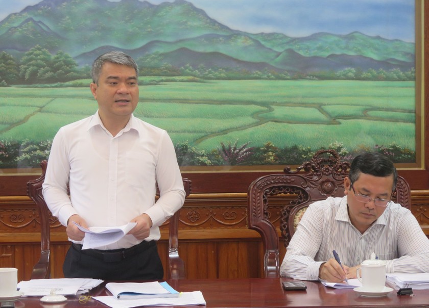 Thứ trưởng Bộ Tư pháp Nguyễn Thanh Tú chủ trì phiên họp Hội đồng thẩm định.