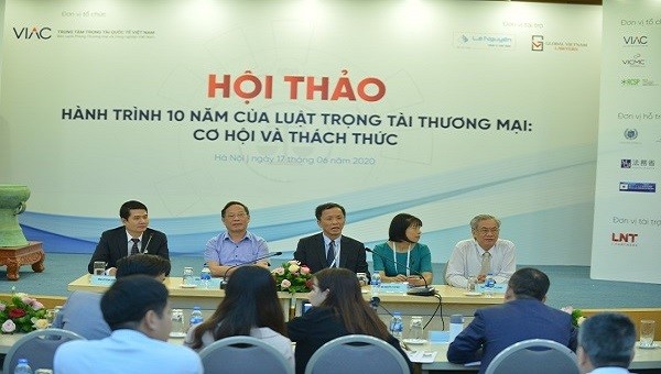 Hội thảo Nhìn lại hành trình 10 năm Luật TTTM.