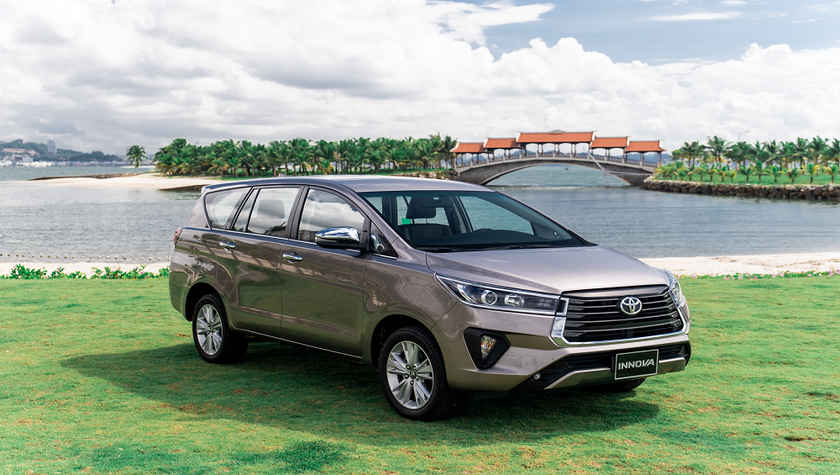 Ngoại thất Toyota Innova 2020 