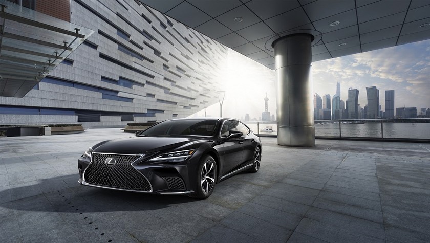 Ngoại thất Lexus LS 2021