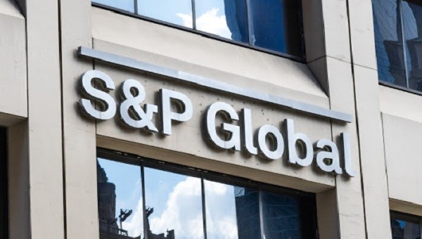 S&P Global Ratings giữ nguyên hệ số tín nhiệm quốc gia của Việt Nam, nâng triển vọng từ Ổn định lên Tích cực