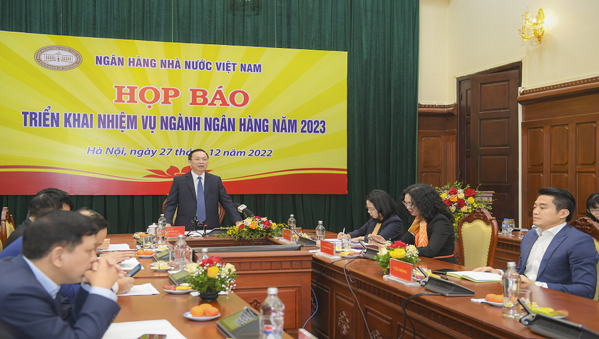 Tăng trưởng tín dụng đạt gần 13% so với cuối năm 2021