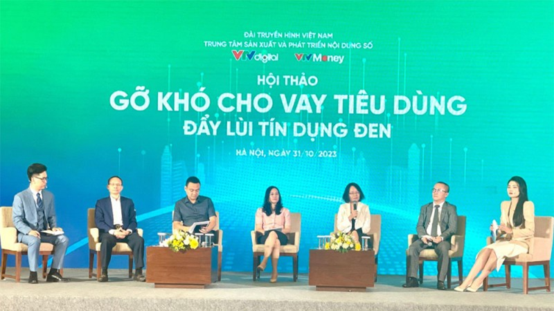 Các chuyên gia tại Hội thảo