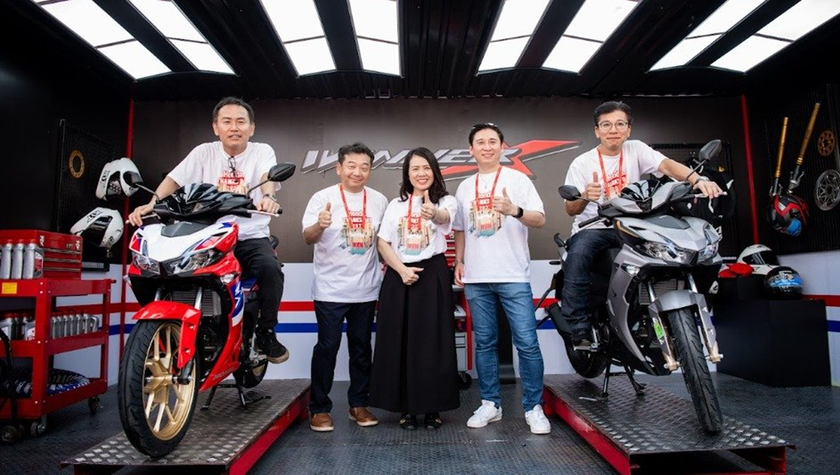 Ban giám đốc HVN tại sự kiện giới thiệu WINNER X phiên bản 2024 