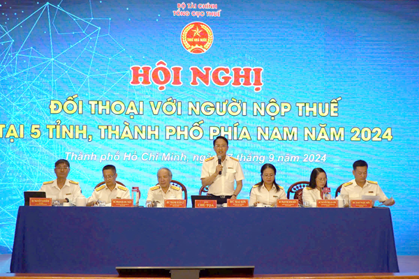 Phó Tổng cục trưởng Mai Sơn điều hành Hội nghị (Ảnh: TCT)