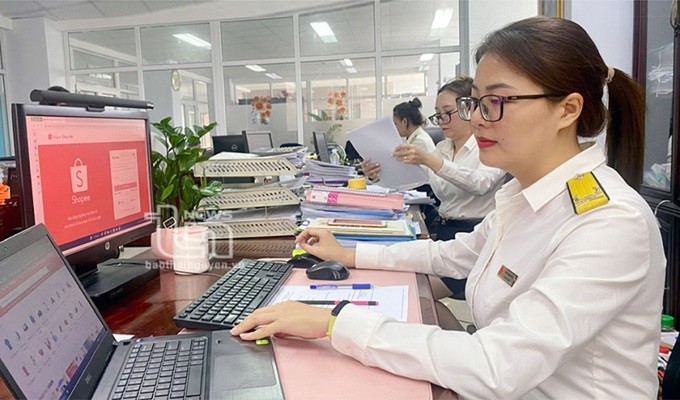 Quản lý thuế đối với các sàn TMĐT xuyên biên giới chưa được cấp phép như thế nào?