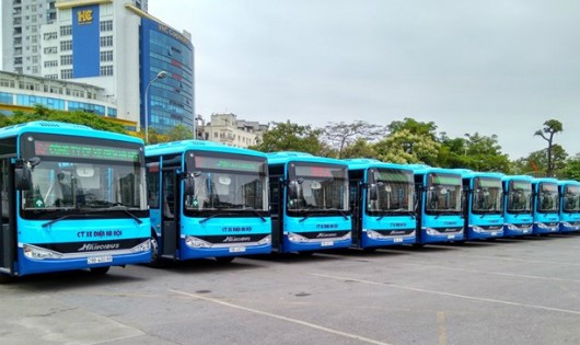 Tuyến buýt 35A Trần Khánh Dư-Nam Thăng Long với xe mới, tiêu chuẩn chất lượng cao. (Ảnh: Transerco cung cấp)