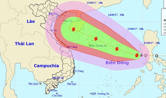 Vị trí tâm bão và đường đi bão số 10 khoảng 19h hôm nay, 12/9.