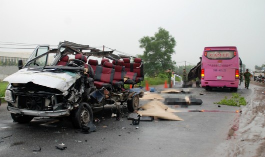 Hiện trường vụ tai nạn. Ảnh: VietNamNet.