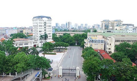 Đại học Việt Nam... lọt sổ