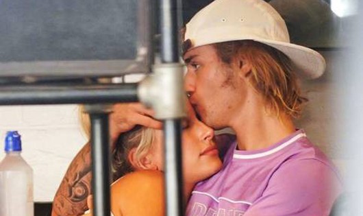 Lịch sử tình trường của Justin Bieber