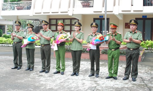 Ban Giám đốc Công an tỉnh khen thưởng các đơn vị trong chuyên án