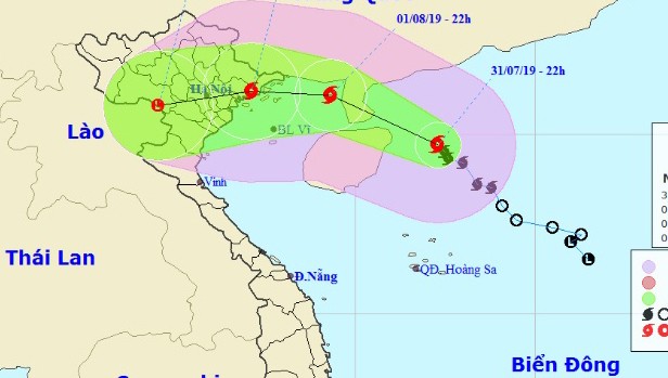 Bão giật cấp 12 tiến gần bờ, từ chiều tối mai miền Bắc mưa to gió giật mạnh