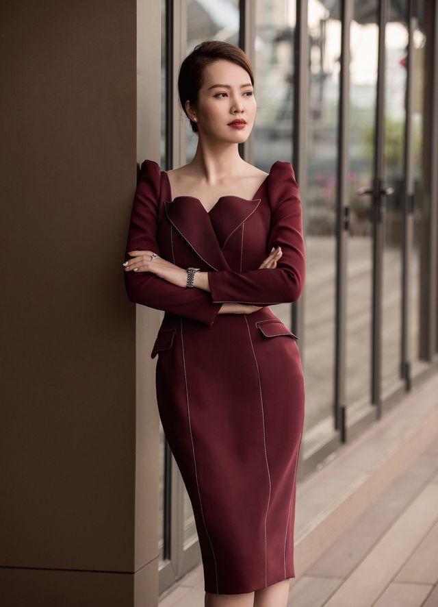 BTV Thuỵ Vân tiết lộ “luật ngầm bất thành văn” khi lên sóng VTV - 10 BTV Thuỵ Vân tiết lộ “luật ngầm bất thành văn” khi lên sóng VTV - 10