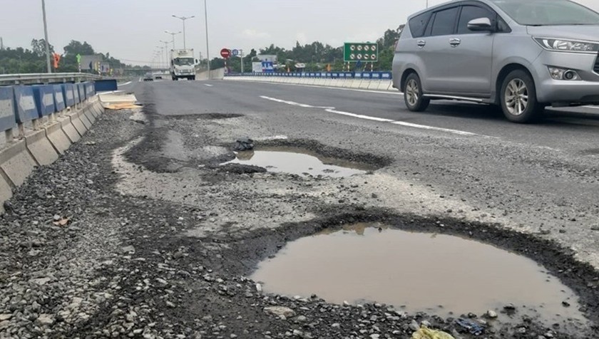 Khởi tố 9 nguyên lãnh đạo doanh nghiệp liên quan Dự án cao tốc Đà Nẵng - Quảng Ngãi