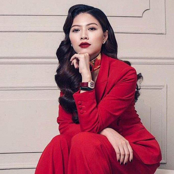 BTV Ngọc Trinh gây chú ý trước xác nhận lương ở VTV chỉ 20 triệu đồng của MC Thu Uyên - Ảnh 8. BTV Ngọc Trinh gây chú ý trước xác nhận lương ở VTV chỉ 20 triệu đồng của MC Thu Uyên - Ảnh 8.