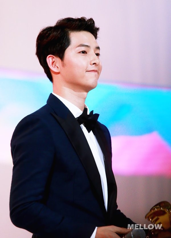 Chỉ số IQ lên tới 140, Kim Tae Hee và Song Joong Ki lọt top 2% dân số thông minh nhất thế giới - Ảnh 10. Chỉ số IQ lên tới 140, Kim Tae Hee và Song Joong Ki lọt top 2% dân số thông minh nhất thế giới - Ảnh 10.