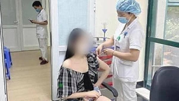 Xôn xao chuyện cô gái 'cảm ơn ông ngoại' vì được 'ưu tiên' tiêm vaccine 