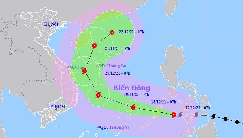 Chiều tối nay bão giật cấp 17 đổ bộ Biển Đông, gió 'cuộn' sóng cao 8-10m