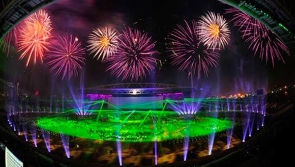 Bắn pháo hoa tại SVĐ Mỹ Đình ngày khai mạc SEA Games 31 