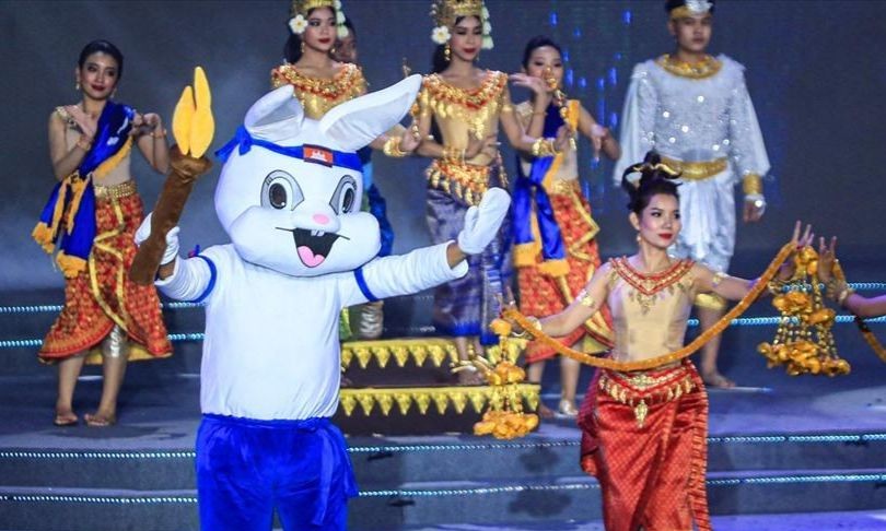 Thỏ trắng - linh vật cho kỳ SEA Games 32 