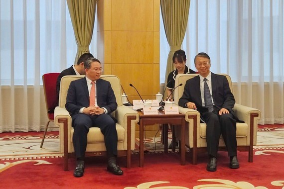 Bộ trưởng Bộ Tư pháp Nguyễn Hải Ninh gặp và làm việc với đồng chí Thẩm Xuân Diệu, Chủ nhiệm Ủy ban công tác pháp chế Nhân đại Trung Quốc.